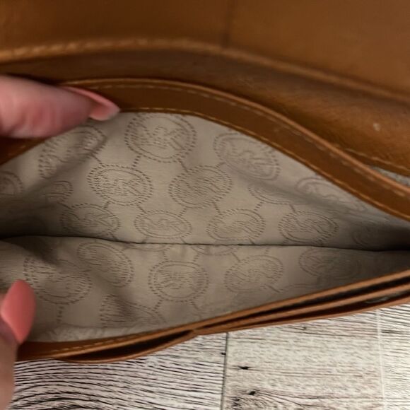 Michael Kors Zip Around Wallet - Picture 13 of 13